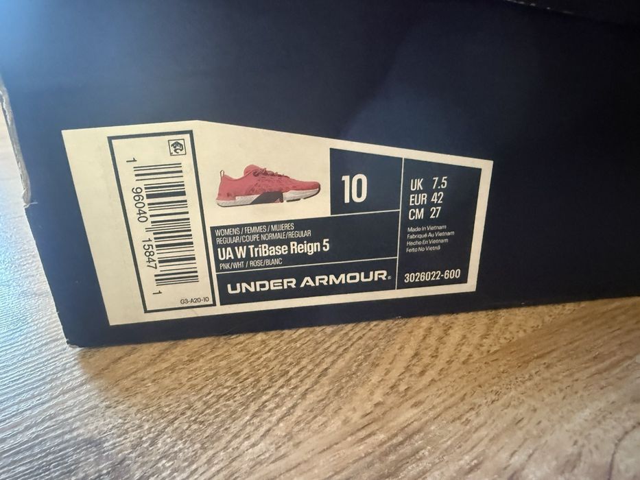 Нови спортни маратонки Under Armour TriBase Reign 5