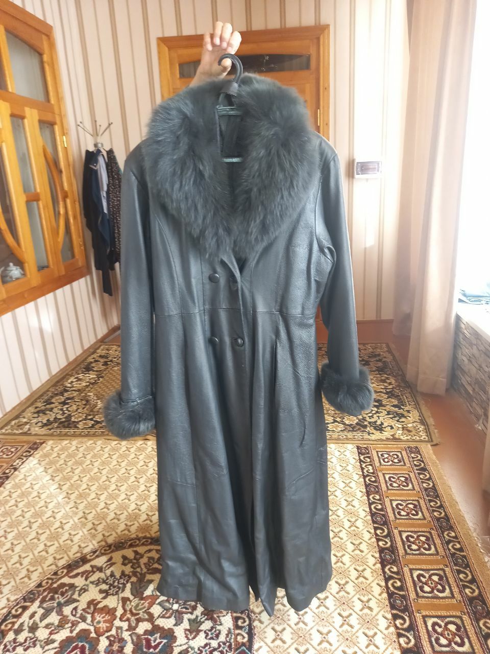 Кожаные плащ утеплённые