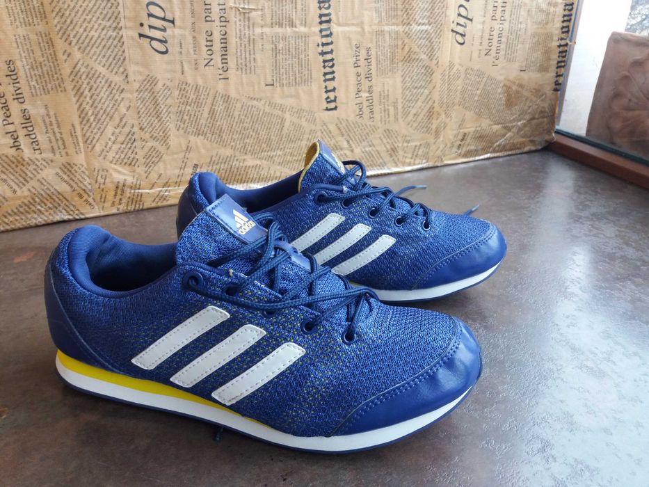 детски маратонки,кецове,спортни обувки,адидас,Adidas,номер 36,6