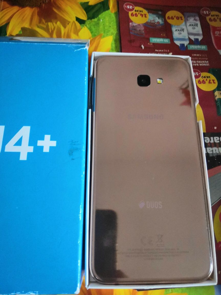 Samsung Galaxy J4+plus Gold.