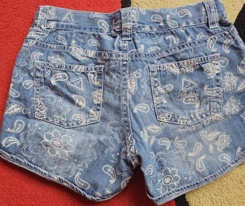 Дънкови панталони Guess