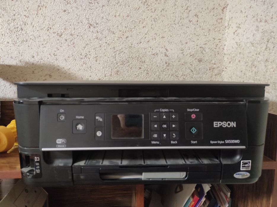 Принтер Epson Stylus SX535WD c Wi-Fi, двухсторонняя печать.