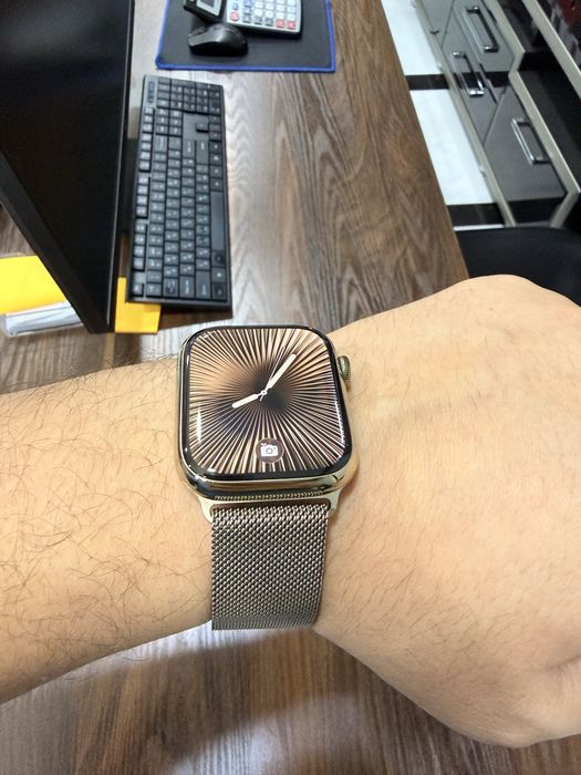 Iwatch 7 45mm milanese sapfir ekran