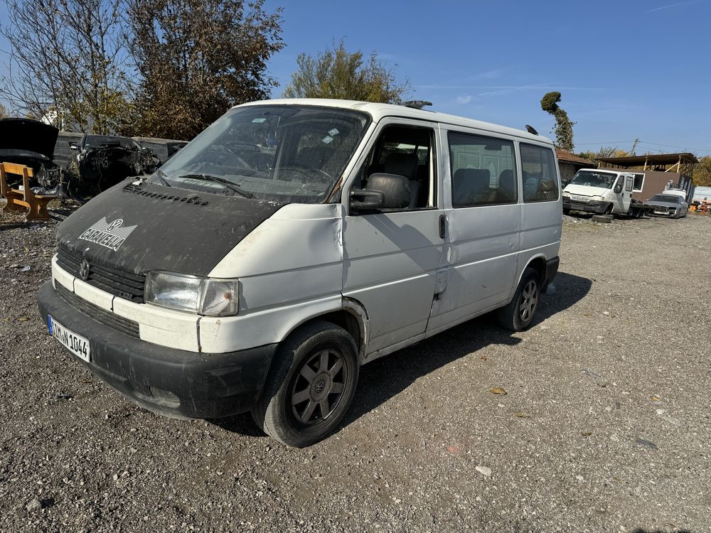 VW T4 2.5 дизел 2005 Г само на части