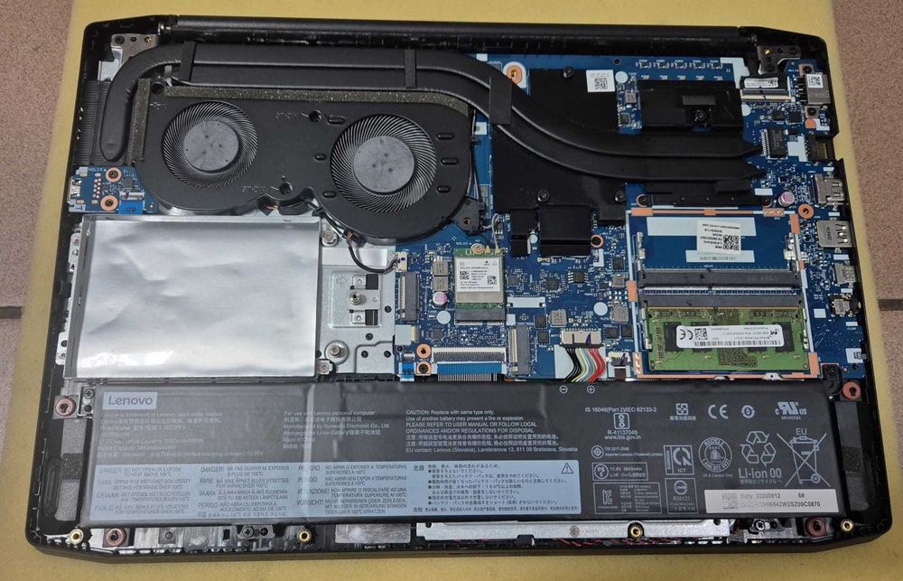 Laptop Ideapad Gaming 15ARH05