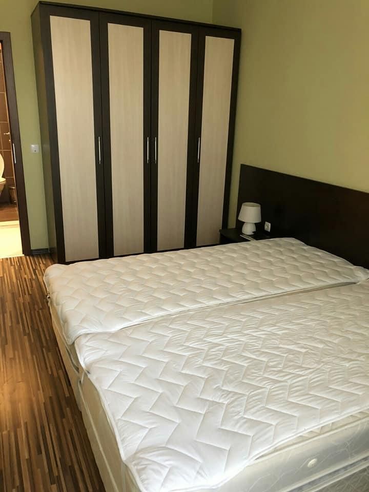 Дава се под наем Тристаен апартамент в Пловдив, Център - 105 кв.м за 500 € - Снимка #2