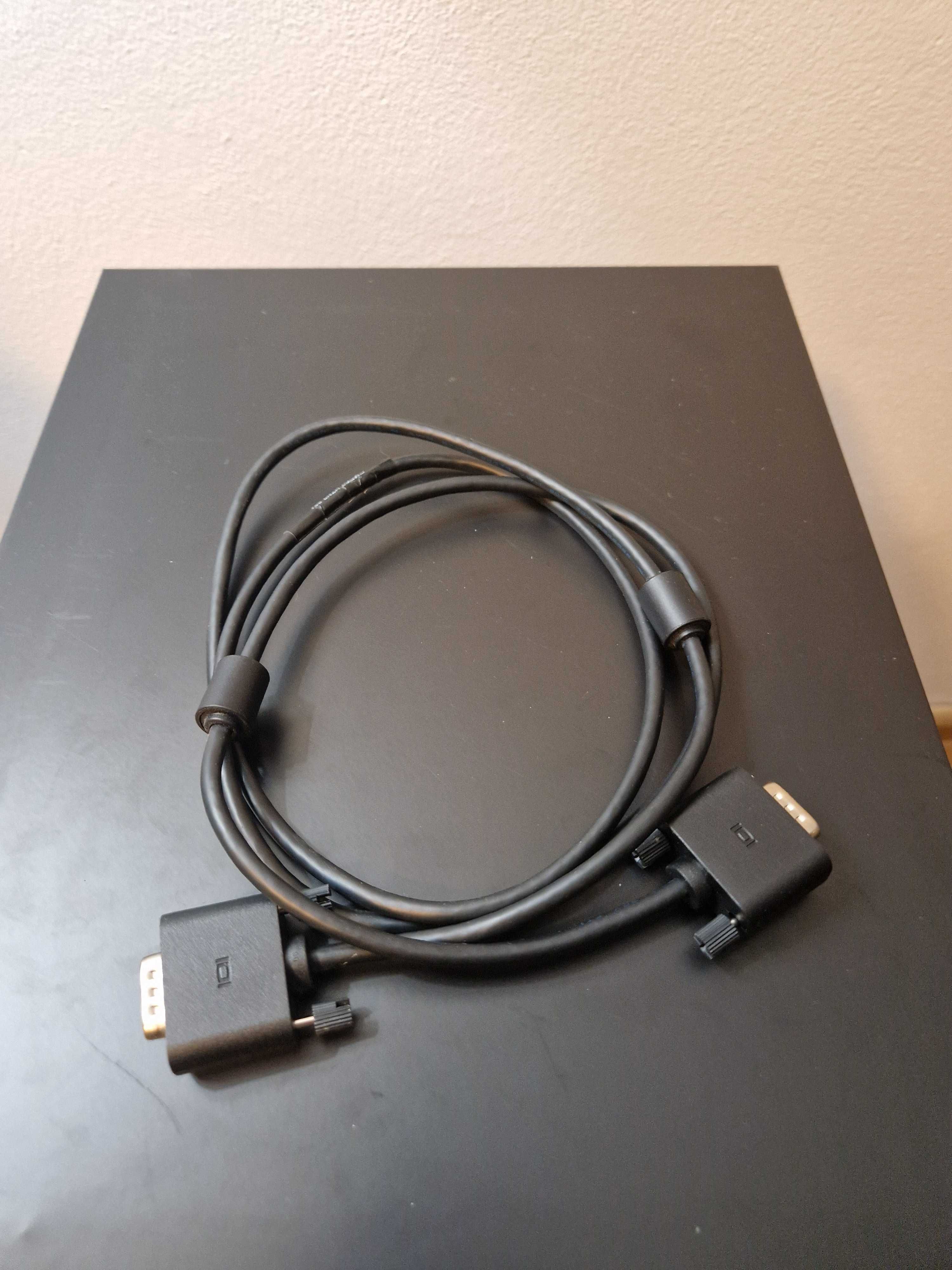 Cablu USB, HDMI folosite