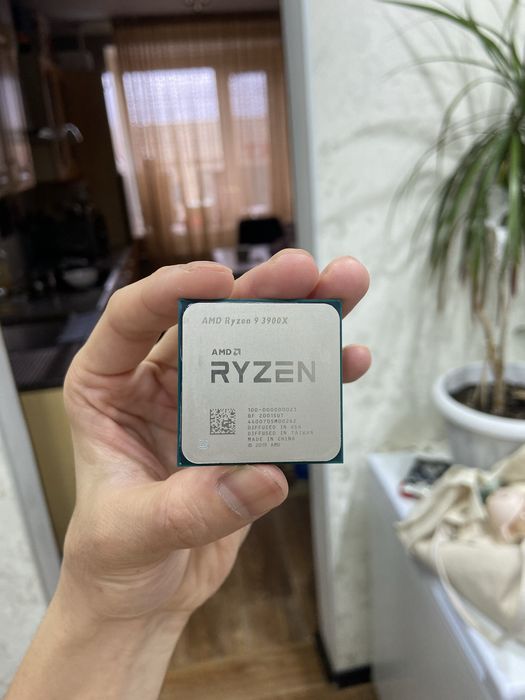 Процессор Ryzen 9 3900x в отличном состоянии