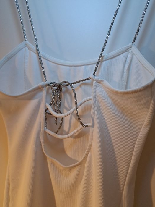 Нова рокля Bershka,гол гръб-блестяща топ цена С,М