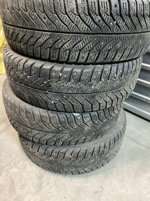 Зимняя шипованная резина 185/65/R14