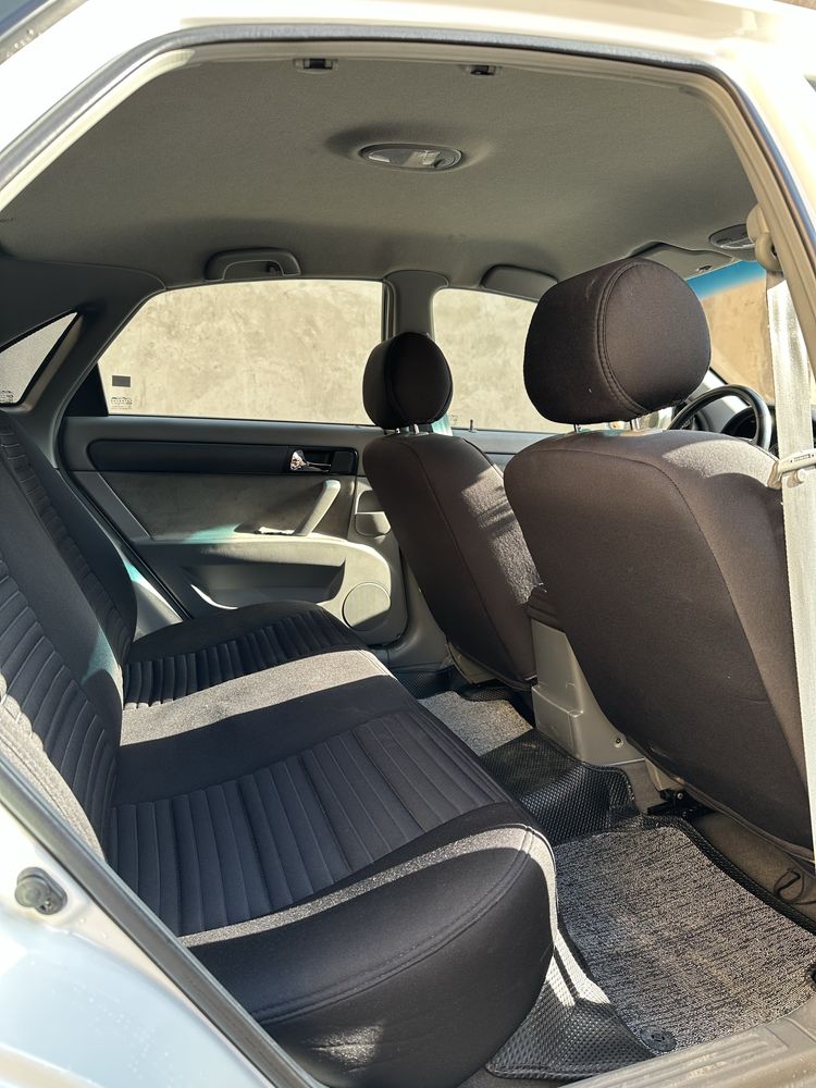 Chevrolet Lasetti 1.8