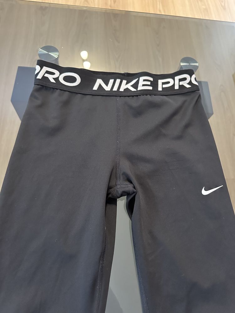 100% Оригинален дамски черен клин Nike Pro