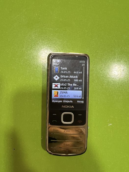 Nokia 6700 orginal sotiladi