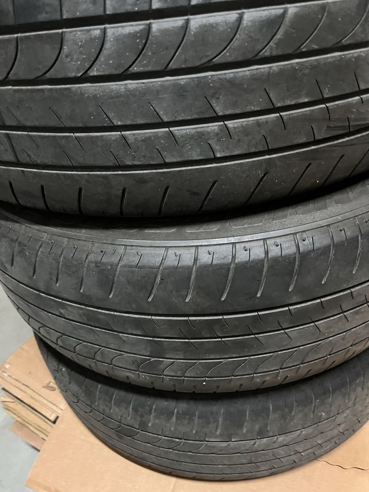 Anvelope vara bridgestone 235/55/R 20..  102V