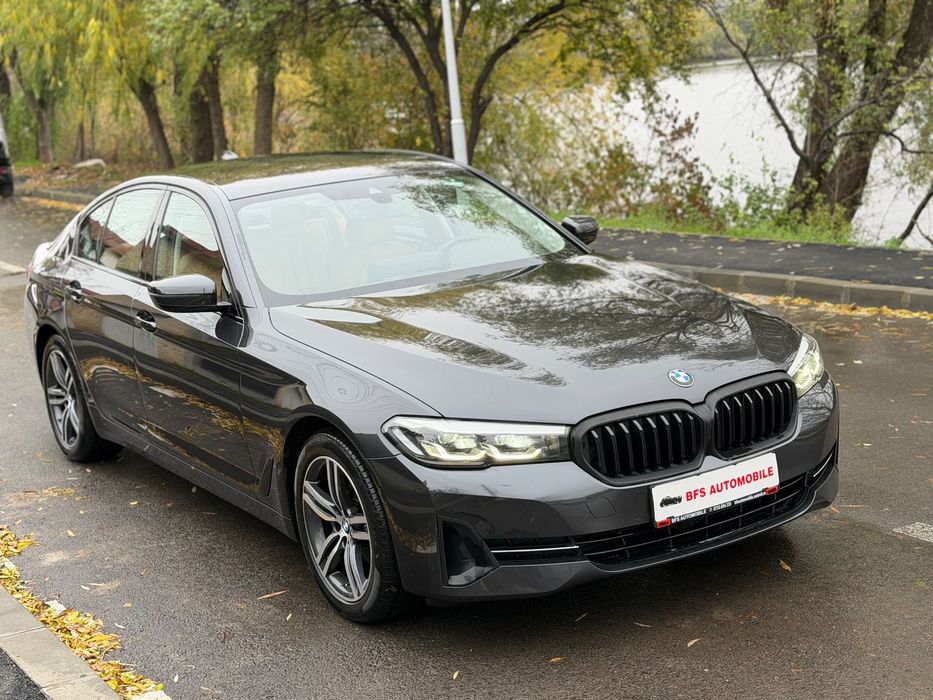 BMW Seria 5 TVA Deductibil*Piele*Camera spate*Bord Digital*Ambientale*Facelift*