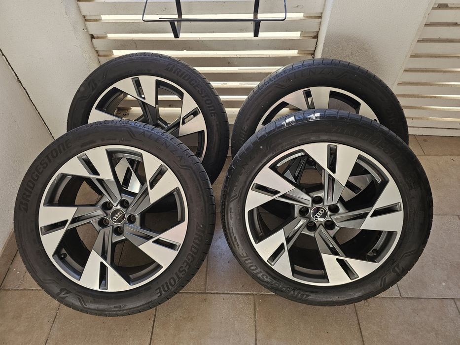 Jante Audi Originale R20 + Cauciucuri vara 225 50 20