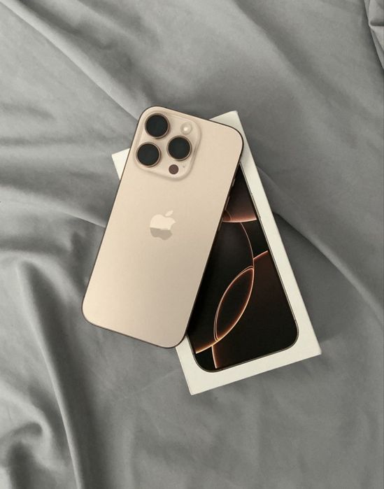 Iphone 16 pro desert titanium