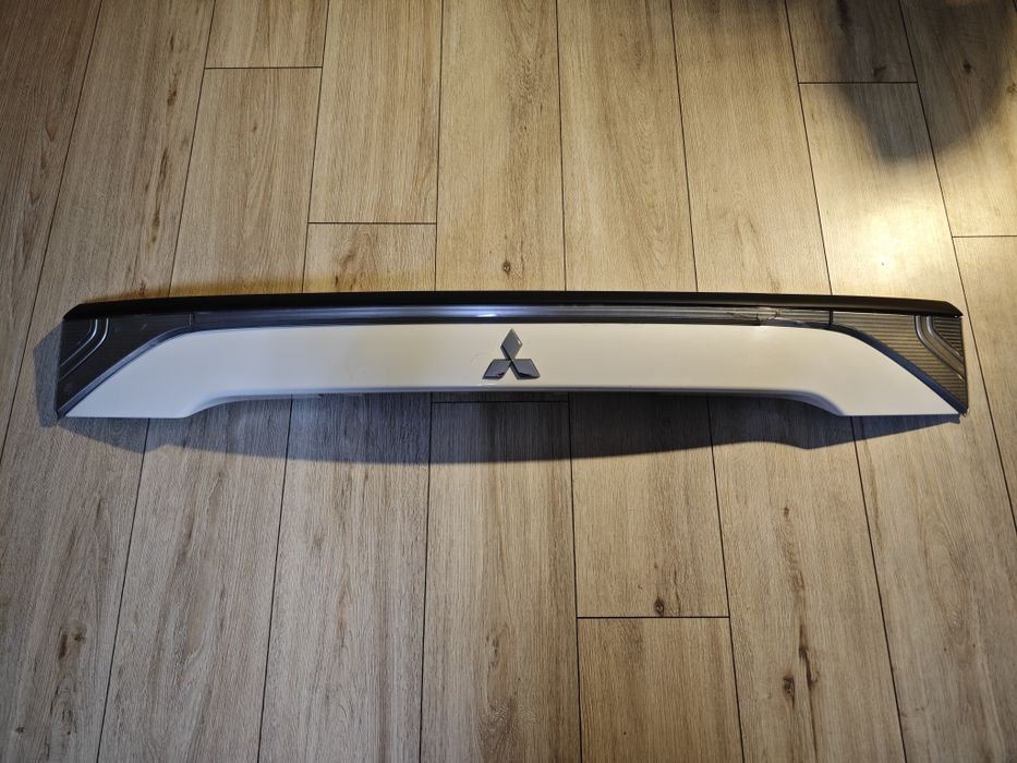 Накладка на багажник Митсубиси аутлендер