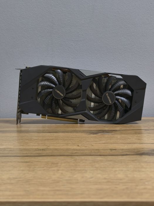 RTX 2060S INNO 3D в отличном состоянии