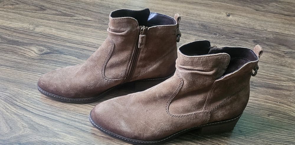 Botine Tamaris piele intoarsa nr 41 nepurtate