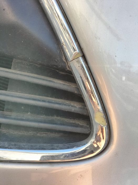 Предна броня Ford C Max / Форд Ц Макс 2012г.