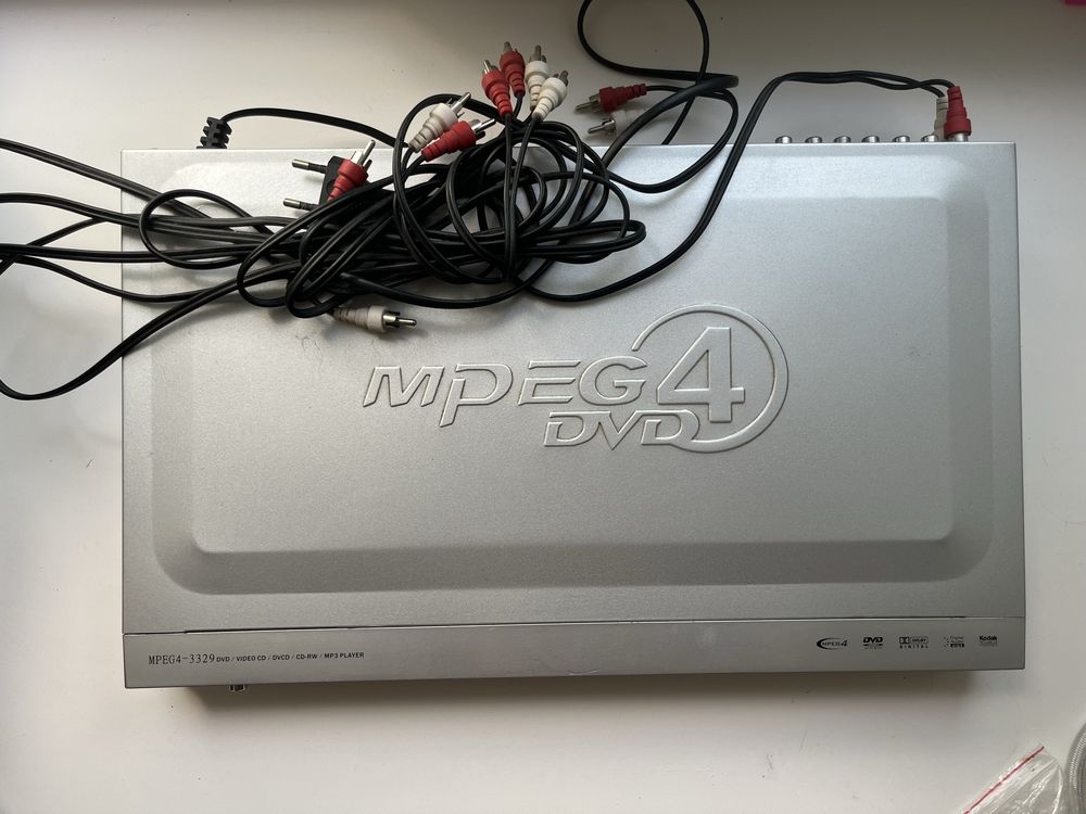 Продам mpeg4 dvd player