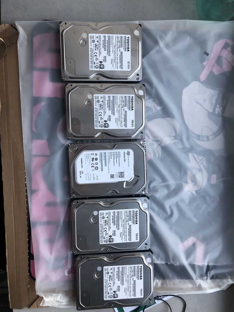Жесткий диск 1tb 5 штук