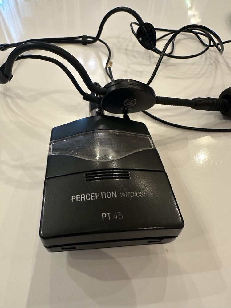 Безжичен микрофон AKG WMS 45 Sport Set Perception Безжичен комплект M