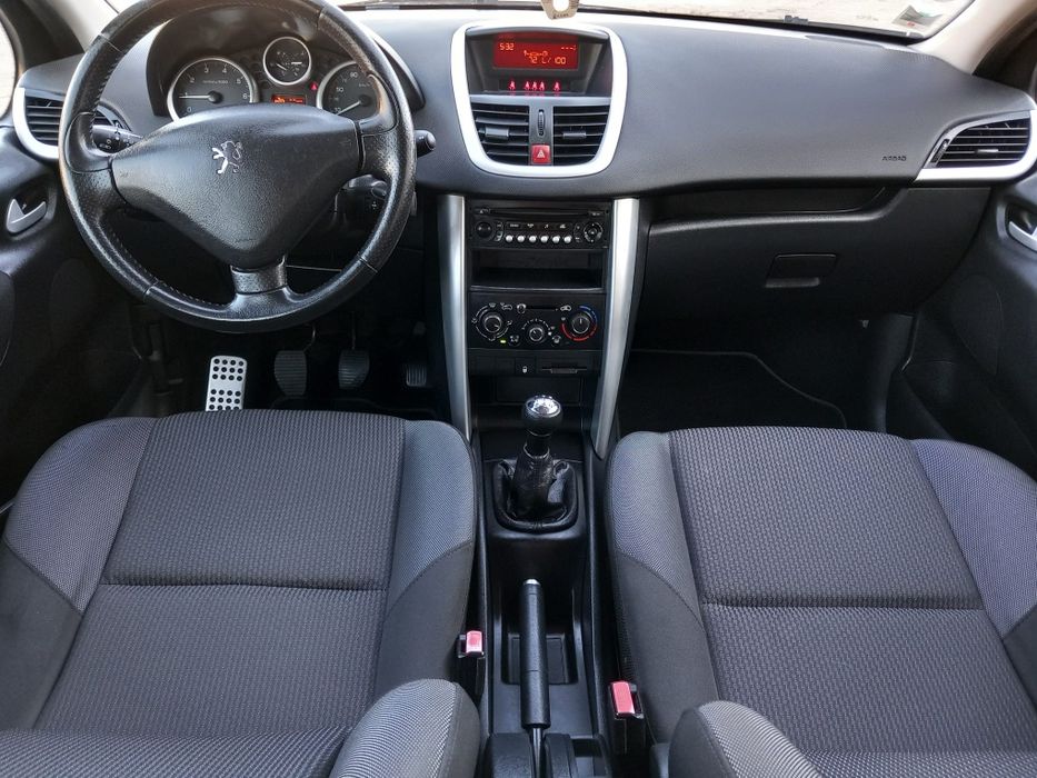 Peugeot 207 PLUS,an 2013-10,Benzină 1,4(75cp),Euro5, Impecabilă