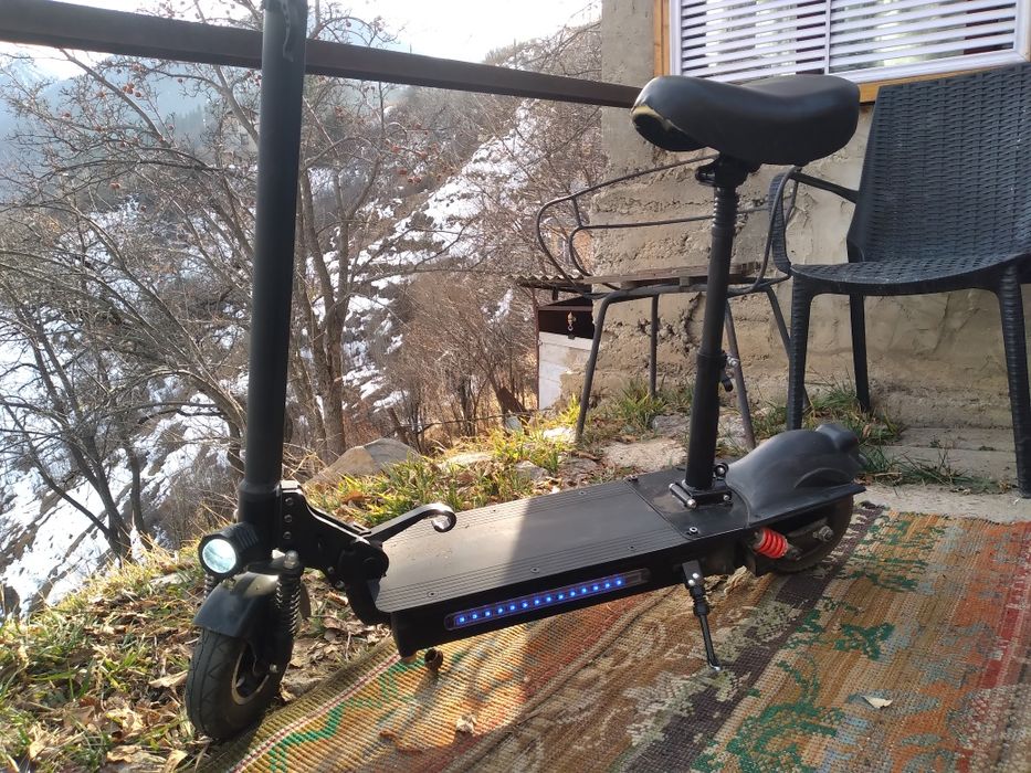 Продам электро самокат недорого