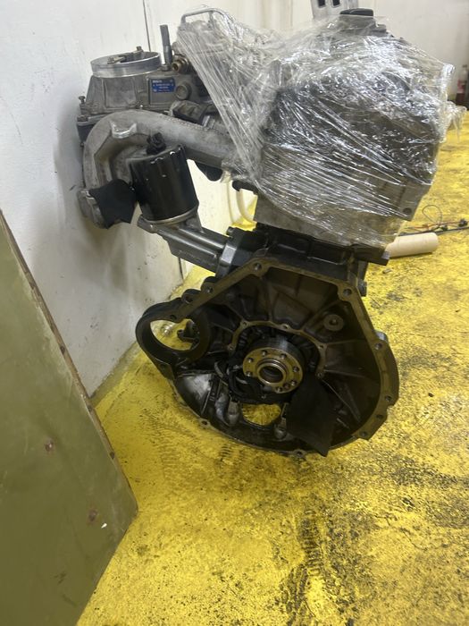 Продам двигатель м102 мерседес 2л