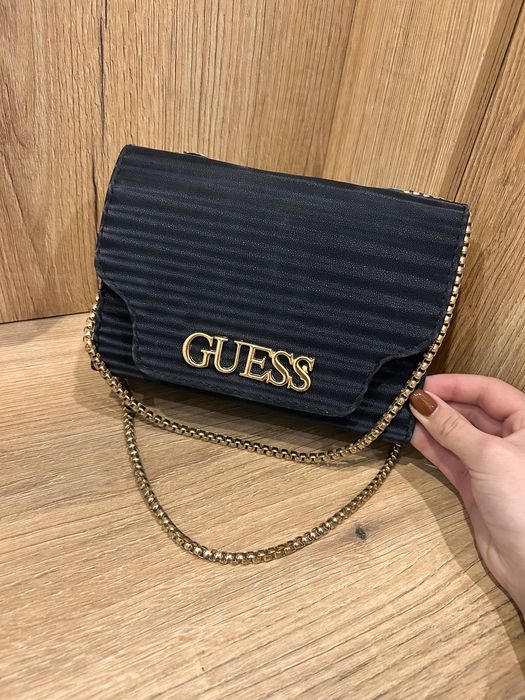 Чанта Guess нова