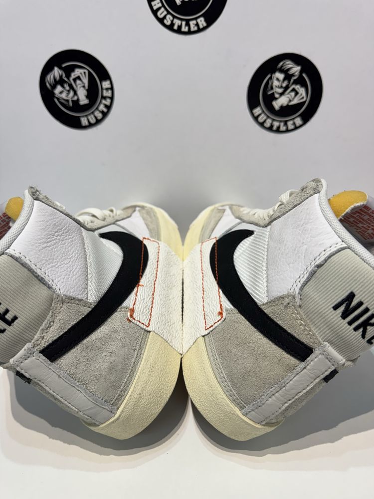 Кецове NIKE BLAZER .Номер 42
