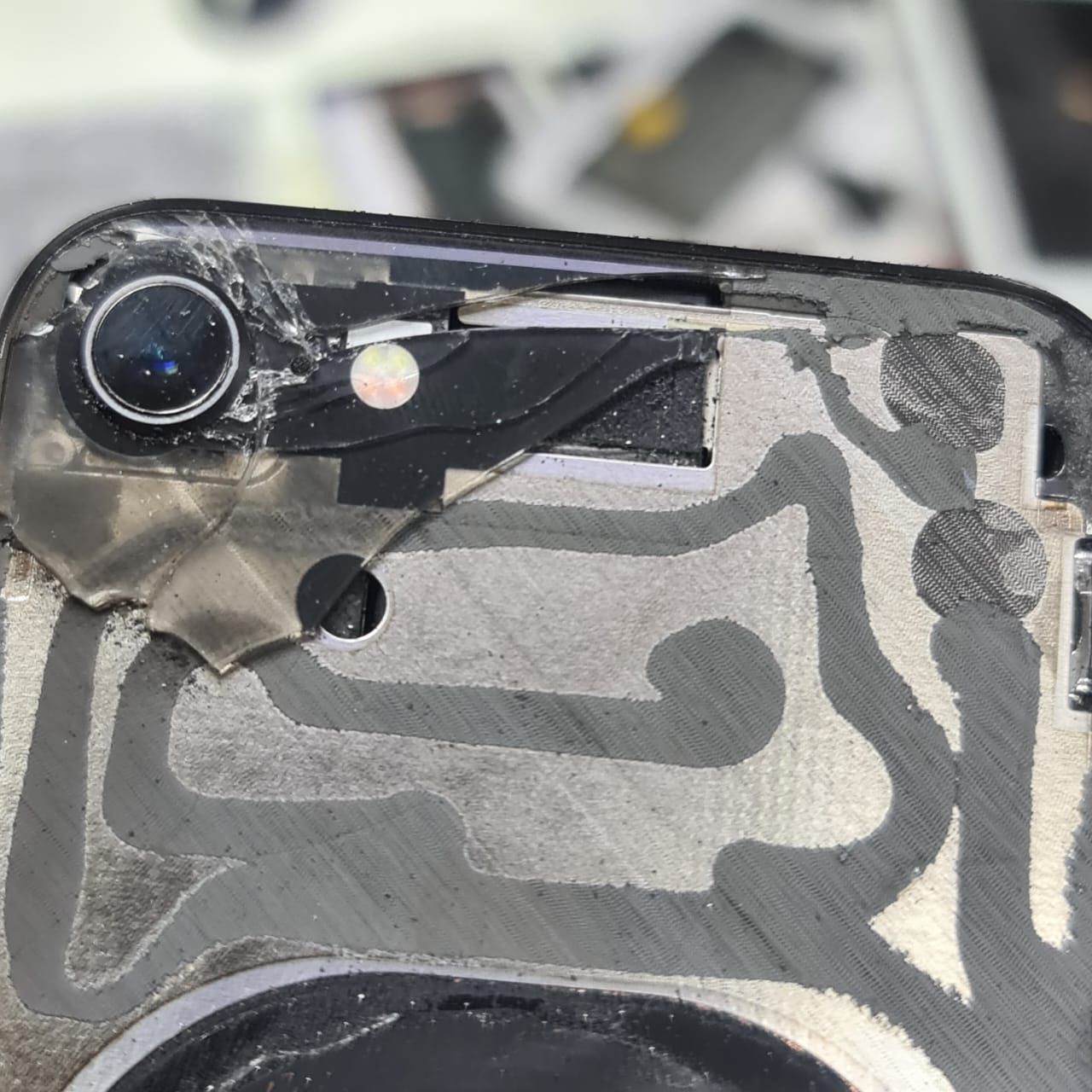 Замена крышки айфона, ремонт заднего стекла iPhone X 11 12 13 PRO MAX