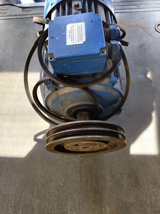 Vind motor trifazic (ca nou)