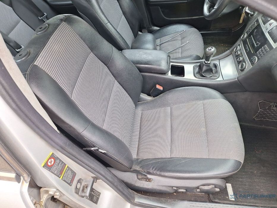 Scaun față, pasager MERCEDES-BENZ C-CLASS II W203 2005 C 220 CDI OM646 110KW|150HP 2005