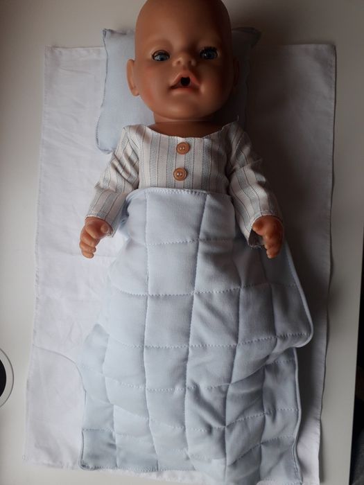 Много дрешки за кукла Бейби Борн/Baby Born 43см