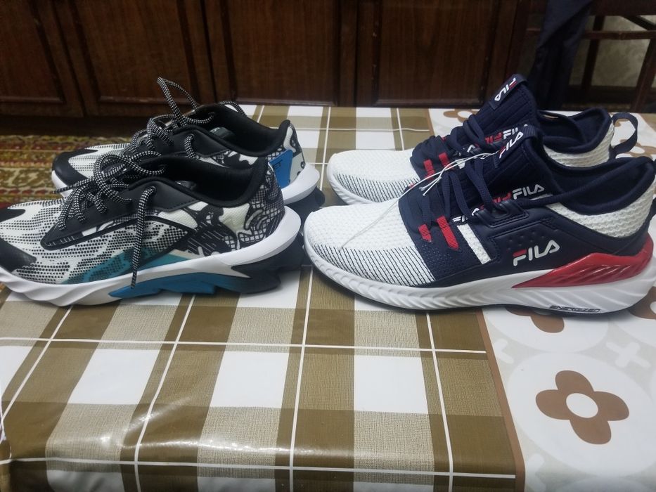 Продаю оригенальные красовки