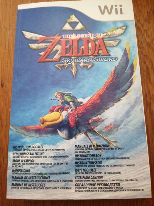 The Legend of Zelda: Skyward Sword (Nintendo Switch) + collectables