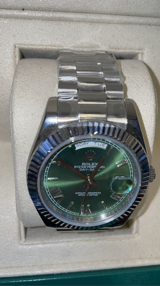 Rolex day-data 40 mm  green dial