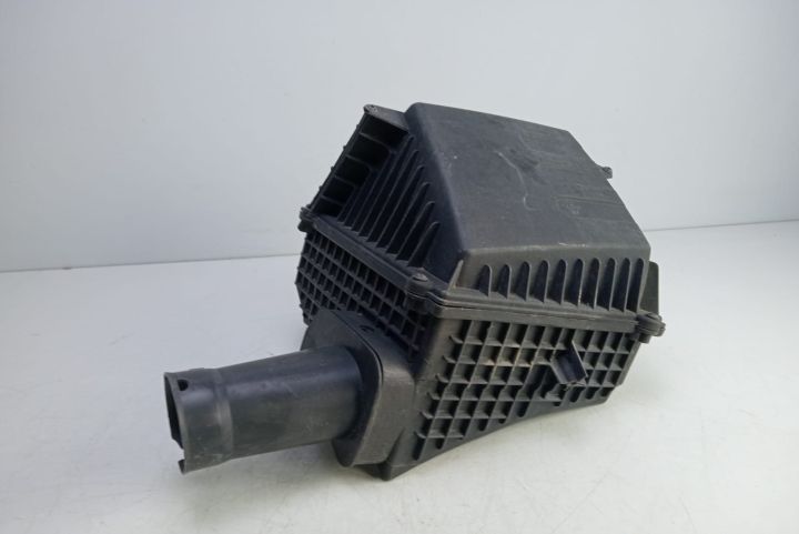 Carcasa filtru aer   8200098984 Renault Vel Satis prima generatie ser