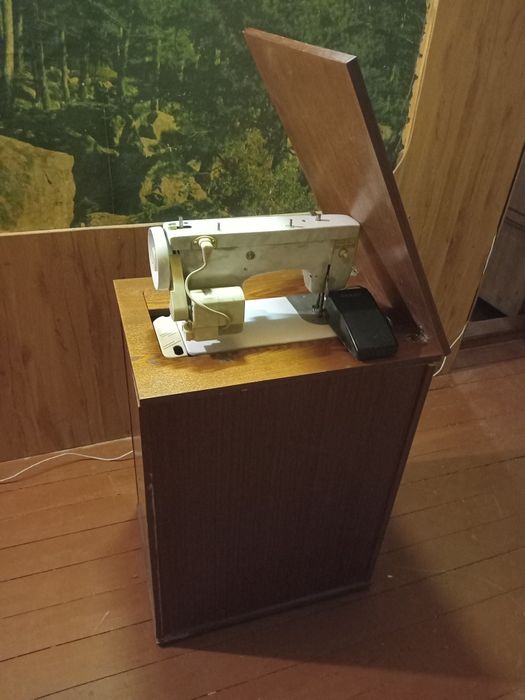 Швейная машина чайка