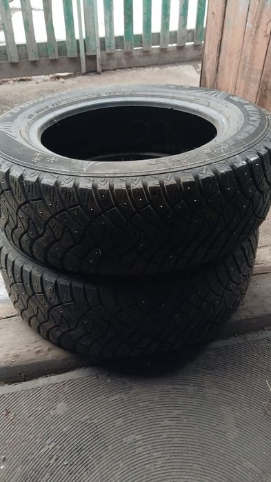 Продам резину 195,65, R15