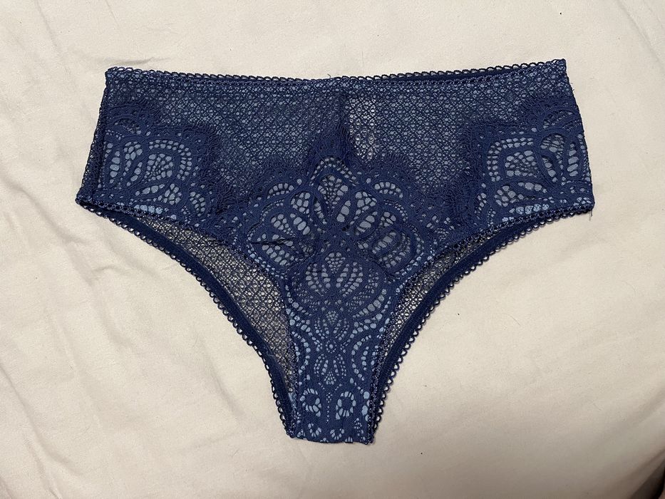 Дантелено бельо Victoria's Secret S, M р-р