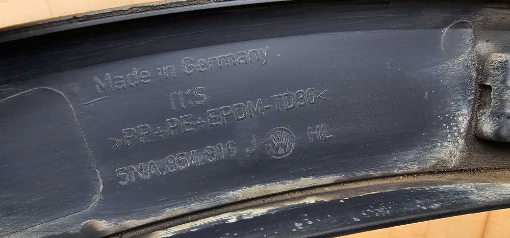 Overfender Bandou aripa stanga spate Vw Tiguan 2 2016 - 2019