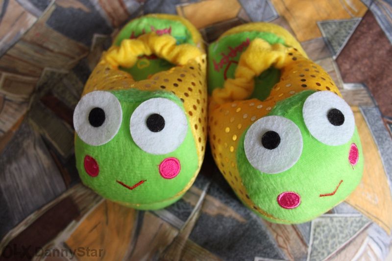 детски пантофки/сандали