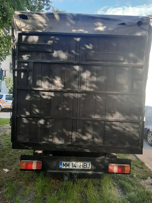 Vând sau schimb Mercedes Sprinter 2.3