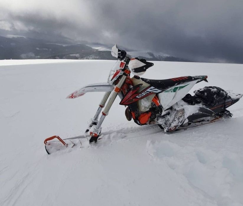 Ktm moto  senila yeti snowbike kit