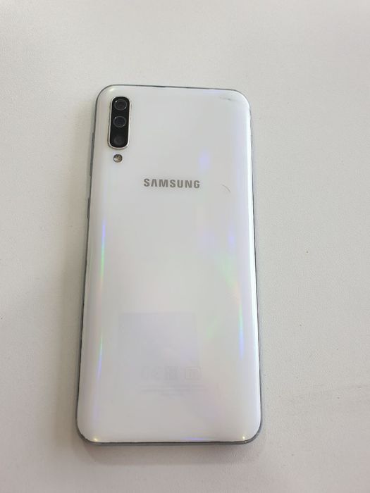 Samsung Galaxy A50