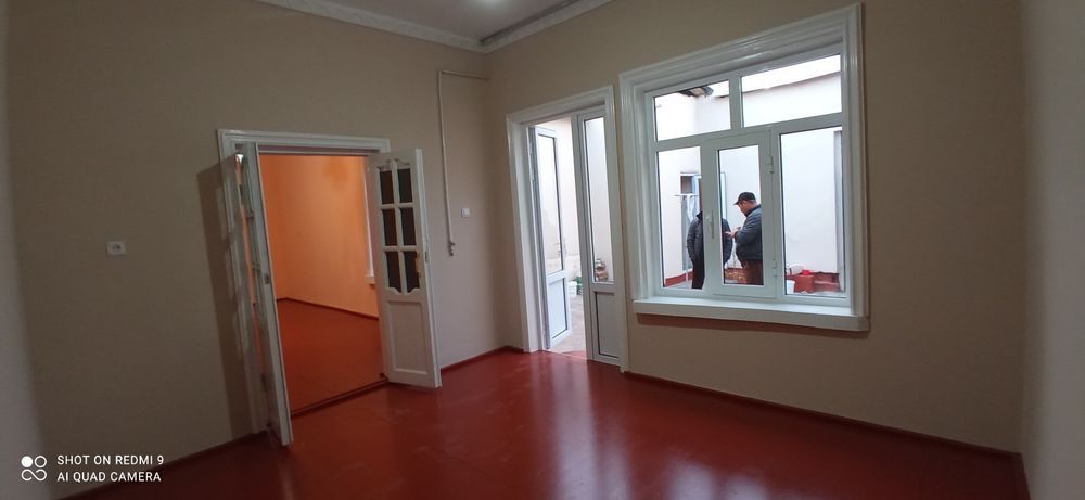 Уй сотилади 35000$